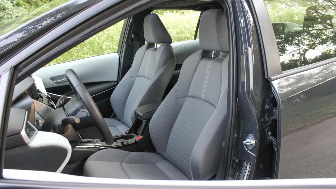 Vehicle View 5