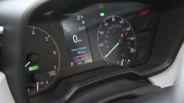 Vehicle View 8