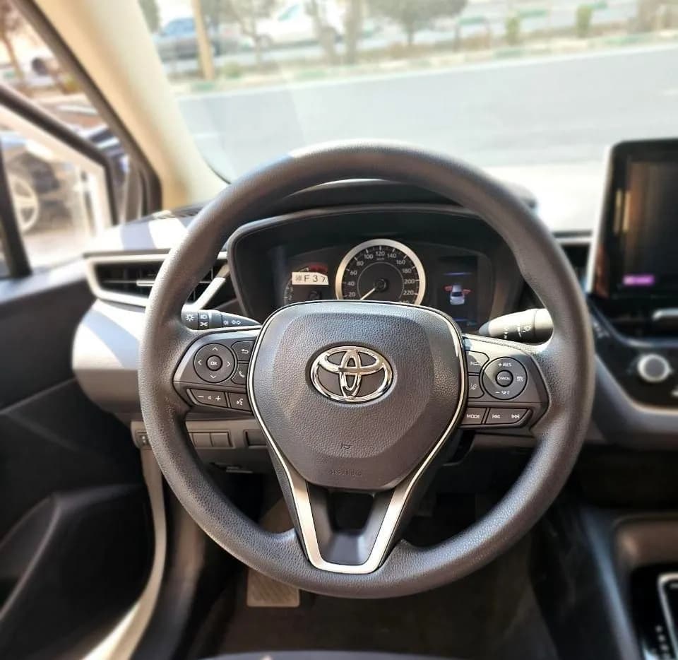 Vehicle View 6