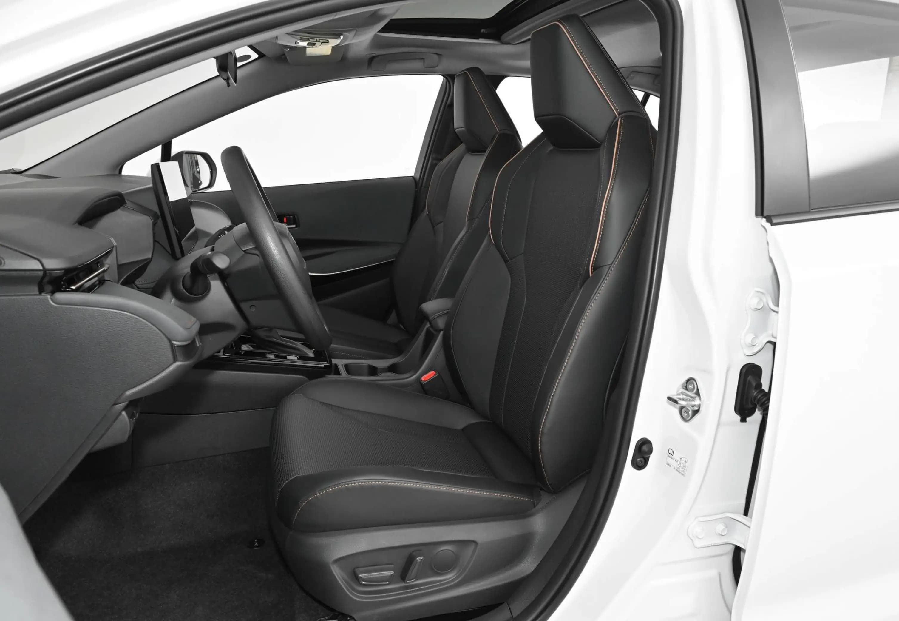 Vehicle View 10