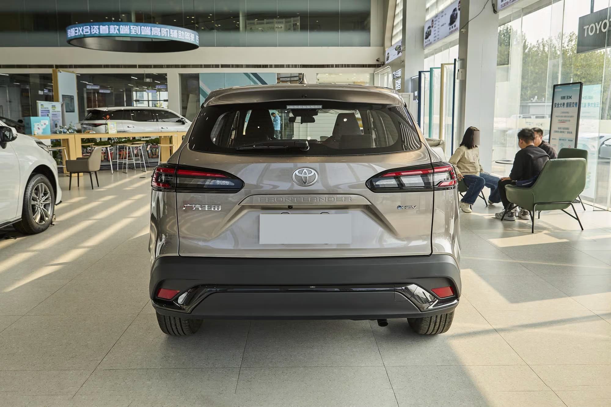Vehicle View 5