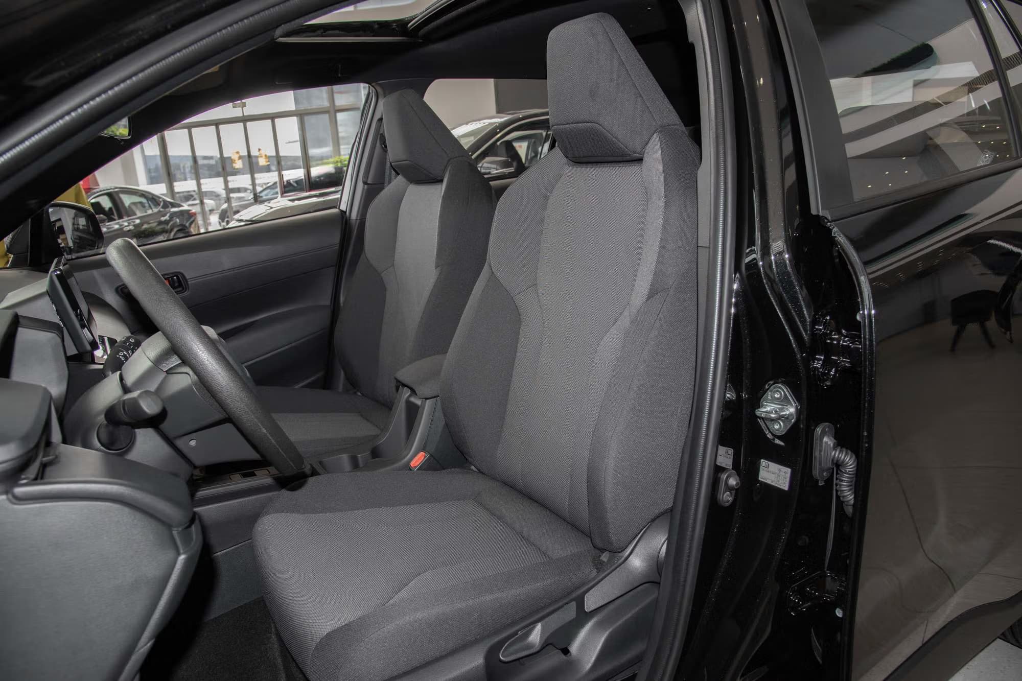 Vehicle View 10