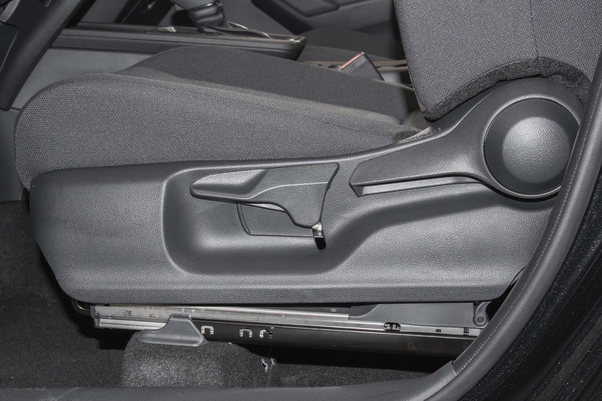 Vehicle View 11
