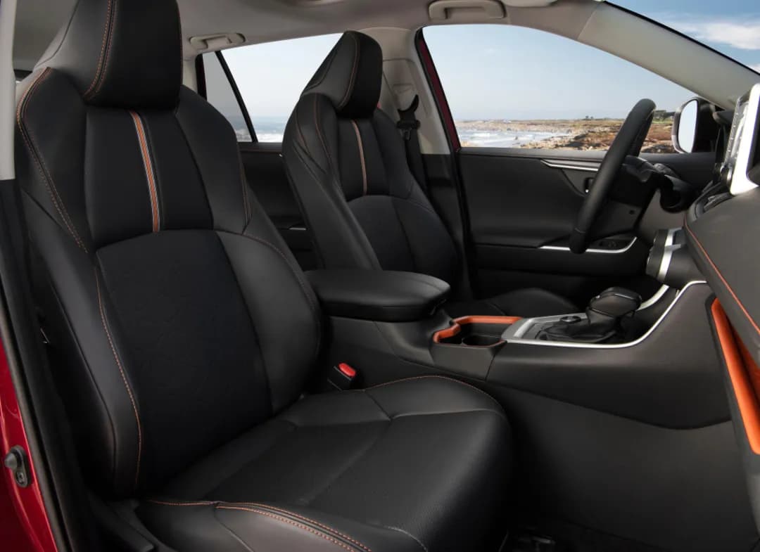 Vehicle View 6